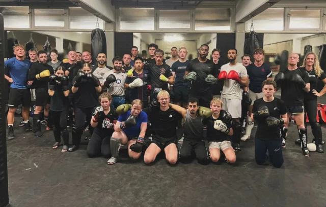 Gisteravond weer volle bak bij alle trainingen! OSU!
#kickboks 
#KickboxingLife
#KickboxingTraining
#KickboxingWorkout
#KickboxingCommunity
#KickboxingLove
#KickboxingFit
#KickboxingAddict

#MartialArtsTraining
#FitnessJourney
#FightFit
#TrainHard
#MartialArtsFitness
#CardioKickboxing
#BoxingAndKickboxing
#FightTraining
#MuayThai

#StayStrong
#TrainLikeAPro
#FitFam
#NoExcuses
#FightForIt